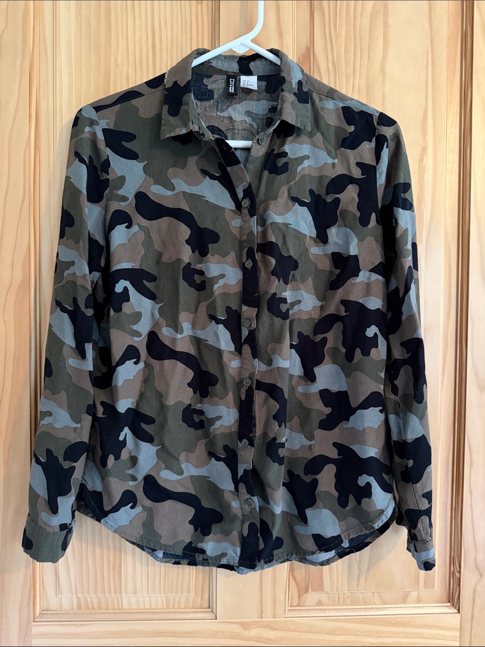 H&M Women’s Camouflage Button-Down Shirt in Olive and Black
